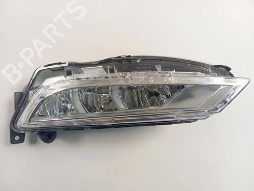Used Right front fog light Right front fog light SEAT LEON (KL1, KLG) 1.4 TSI e-Hybrid (204 hp) 36406811 36406811