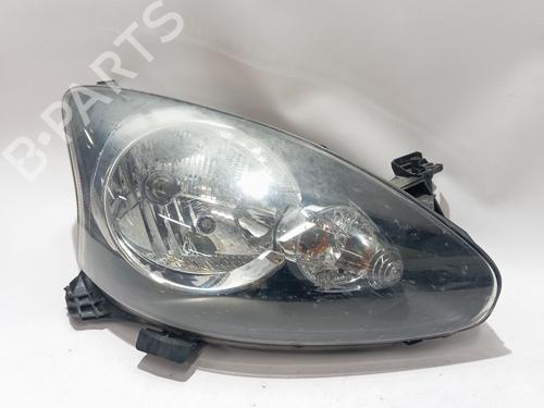 Used Right headlight Right headlight TOYOTA AYGO (_B1_) 1.0 (KGB10_, KGB10R) (68 hp) 32738140 32738140