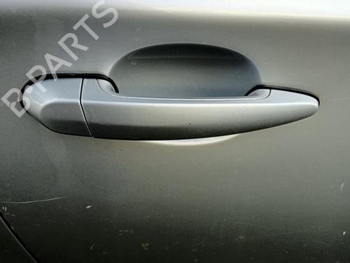 Poignée extérieure avant droite BMW 1 (E81) 118 i (143 hp) 16785504