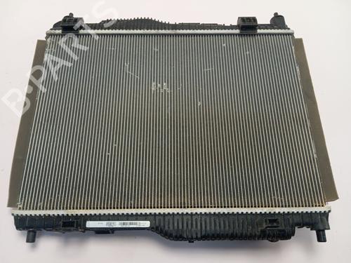 Used Water radiator Water radiator 37270281 37270281