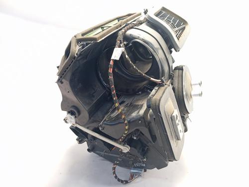 Parownik klimatyzacji RENAULT MEGANE IV Hatchback (B9A/M/N_) 1.5 Blue dCi 95 (B9A2, B9A6) | BP30570686M109