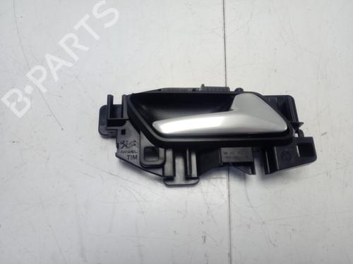 Used Front right interior door handle PEUGEOT 308 III (FB_, FH_, FP_, F3_, FM_) Hybrid 180 (F3DGXT, F3DGMH) (181 hp) 30773911