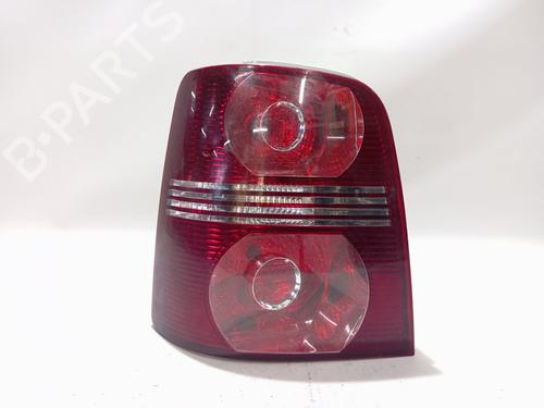 Used Left taillight VW TOURAN (1T1, 1T2) [2003-2010]  27479983