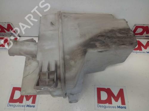 Used Windscreen washer tank TOYOTA COROLLA Verso (ZER_, ZZE12_, R1_) [2004-2009]  30370822