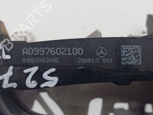 Rear left exterior door handle MERCEDES-BENZ GLC (X253) 200 EQ Boost 4-matic (253.981) | BP29717064C130 