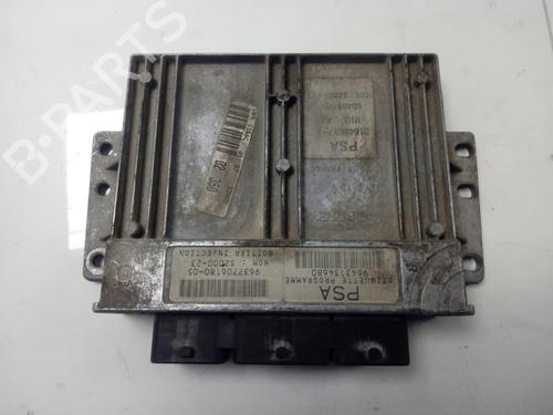 Used Engine control unit (ECU) PEUGEOT 206 Hatchback (2A/C) 1.9 D (69 hp) 13646056