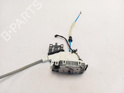 Rear left lock MERCEDES-BENZ GLA-CLASS (X156) GLA 200 CDI / d (156.908) A2047302735 |