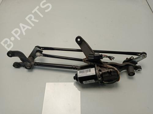 Used Front wiper motor KIA CARENS III MPV (UN) 2.0 CRDi 115 (115 hp) 18829575