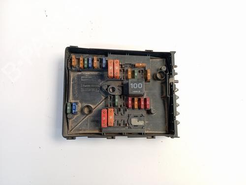 Used Fuse box VW CADDY III MPV (2KB, 2KJ, 2CB, 2CJ) [2004-2016]  23886787