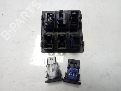 Other TOYOTA HILUX VIII Pickup (_N1_) 2.4 D (GUN112_, GUN122_, GUN135_, GUN120_, GUN135R,... | BP14134017O1 