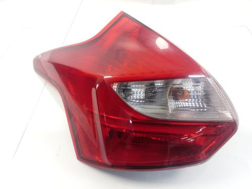 Used Left taillight FORD FOCUS III [2010-2020]  17028050
