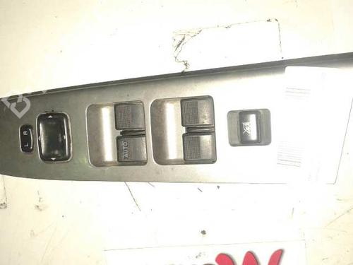 Used Left front window switch NISSAN X-TRAIL I (T30) [2001-2013]  12636749
