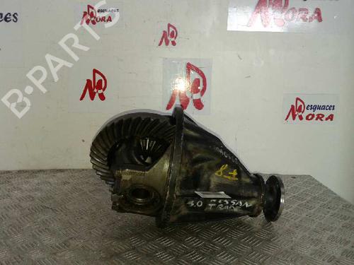 Used Rear differential NISSAN TRADE Van [1993-1998]  30369346