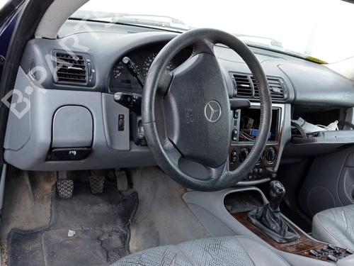 Right headlight MERCEDES-BENZ M-CLASS (W163) ML 270 CDI (163.113) | BP12673050C29 