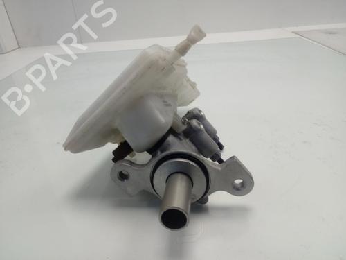 Used Brake master cylinder PEUGEOT 208 II (UB_, UP_, UW_, UJ_) [2019-2025]  17624103