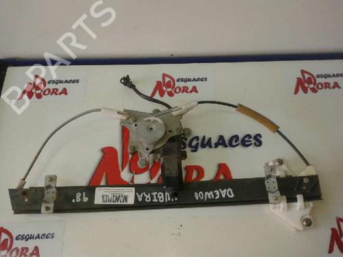 Used Front right window mechanism DAEWOO NUBIRA Saloon (J100) 1.6 16V (106 hp) 30370726