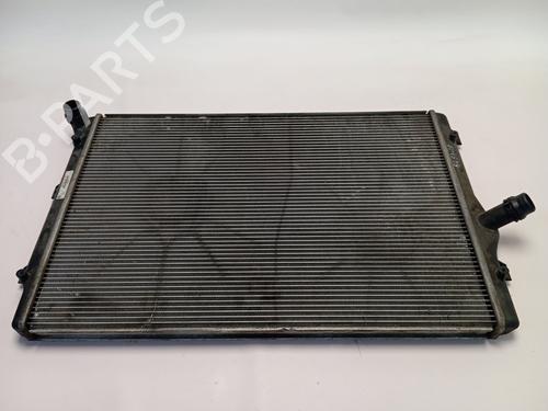 Used Water radiator VW TOURAN (1T1, 1T2) 2.0 TDI (136 hp) 29628876