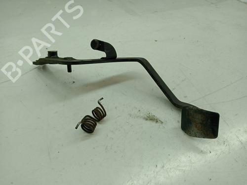 Used Clutch pedal FORD TRANSIT CONNECT (P65_, P70_, P80_) 1.8 TDCi (90 hp) 15885063