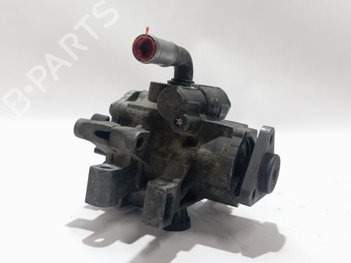 Used Steering pump Steering pump FORD TRANSIT CUSTOM V362 Bus (F3) 2.2 TDCi (100 hp) 40104667 40104667