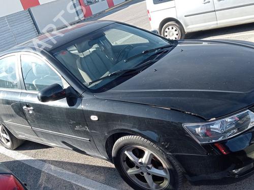 Right headlight HYUNDAI SONATA V (NF) 2.0 CRDi | BP25855917C29 