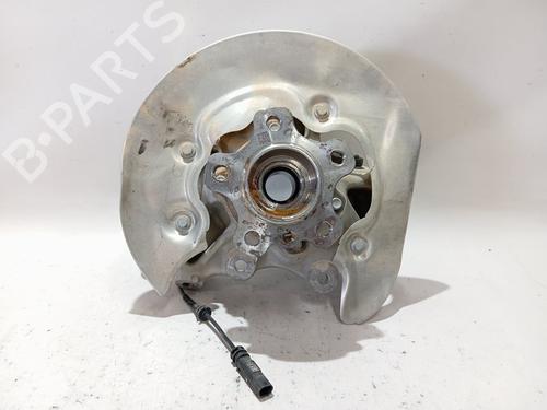 Used Left rear steering knuckle BMW 4 Gran Coupe (G26) 420 i (184 hp) 28814116