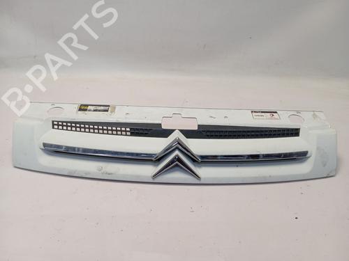 Used Grille Grille 39465994 39465994
