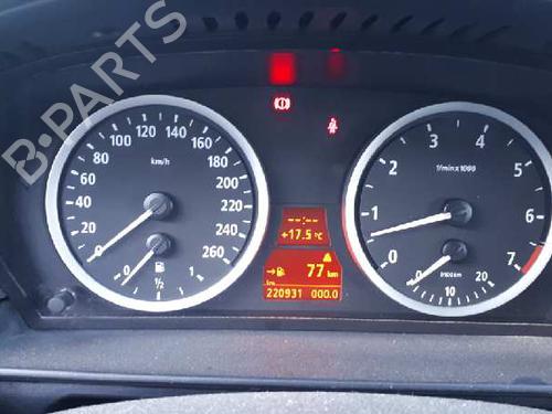 Used Instrument cluster BMW 5 (E60) 520 i (170 hp) 20717712