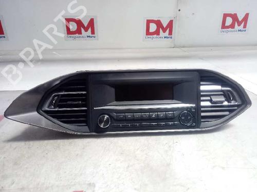 Used Display monitor PEUGEOT 308 II (LB_, LP_, LW_, LH_, L3_) [2013-2021]  12659094
