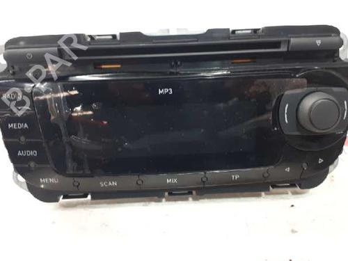 Used Radio SEAT IBIZA IV ST (6J8, 6P8) 1.6 TDI (105 hp) 12659426