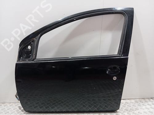 Used Left front door Left front door 32780499 32780499