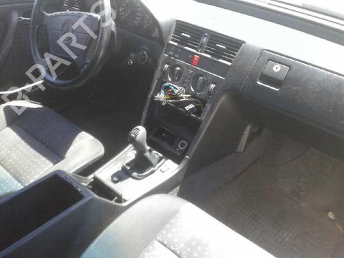 Control unit MERCEDES-BENZ C-CLASS (W202) C 180 (202.018) | BP12640023M11