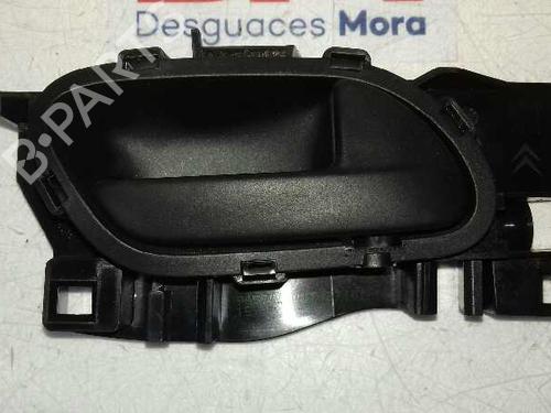Used Front right interior door handle PEUGEOT PARTNER Tepee 1.6 BlueHDi 120 (120 hp) 16653061