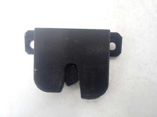 Tailgate lock SEAT LEON (1M1) | BP16779137C101