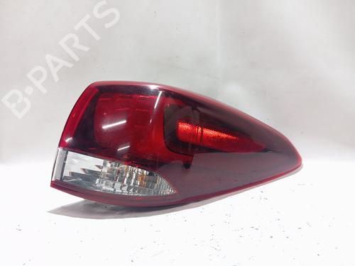 right-taillight-kia-carens-iv-2013-35953197 main image