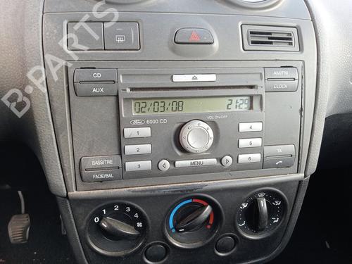 Front left lock FORD FIESTA V (JH_, JD_) 1.4 TDCi | BP26708047C98 