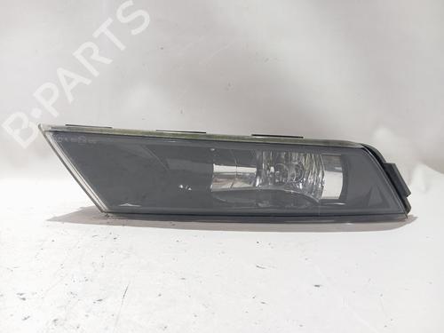 Used Left front fog light SKODA SUPERB III (3V3) 2.0 TDI (150 hp) 30699691