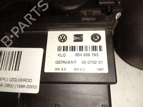 Mando elevalunas delantero izquierdo VW PASSAT B5 (3B2) 1.8 (125 hp) 30371721