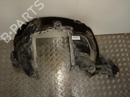 Used Wheel arch RENAULT KOLEOS I (HY_) 2.0 dCi (HY0K) (150 hp) 17025691