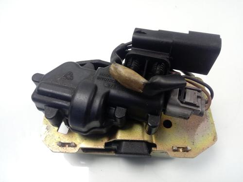 Tailgate lock CHRYSLER VOYAGER IV (RG, RS) 2.8 CRD | BP12907598C101 