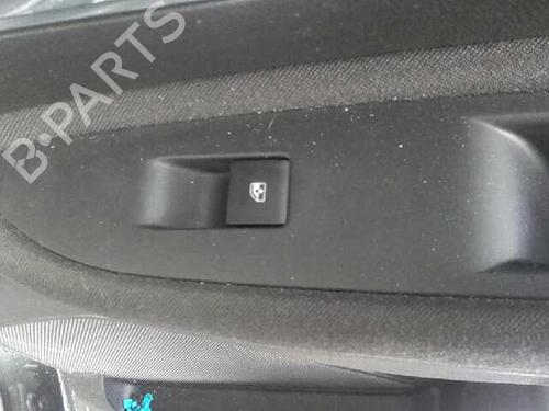 Mando elevalunas trasera derecho OPEL MOKKA / MOKKA X (J13) [2012-2019]  30369956