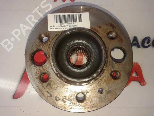 Used Left rear steering knuckle Left rear steering knuckle MERCEDES-BENZ SPRINTER 3-t Bus (B903) 313 CDI (903.671, 903.672, 903.673) (129 hp) 40103095 40103095