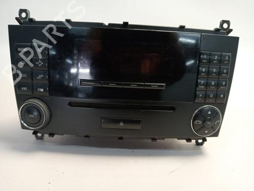 Used Radio MERCEDES-BENZ C-CLASS Coupe (CL203) C 200 CDI (203.707) (122 hp) 19043239