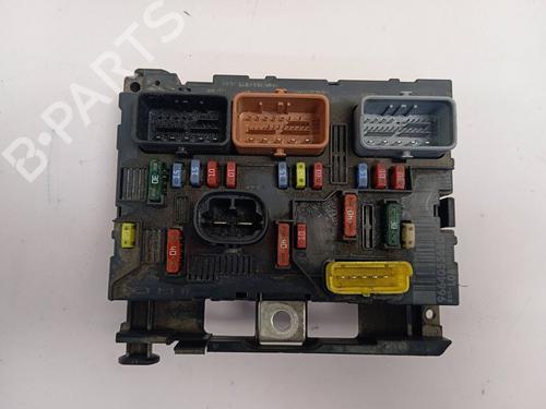 Used Fuse box CITROËN C4 Grand Picasso I (UA_) 1.6 HDi (109 hp) 20649574
