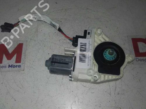 Used Left rear window motor AUDI A4 B8 (8K2) 2.0 TDI 16V (140 hp) 30370313
