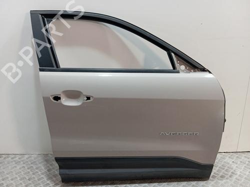 Used Right front door Right front door JEEP AVENGER (J2) Electric (156 hp) 40597086 40597086