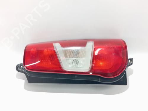 Used Right taillight FIAT DOBLO Box Body/MPV (510_, 511_) BlueHDi 100 (102 hp) 32035036