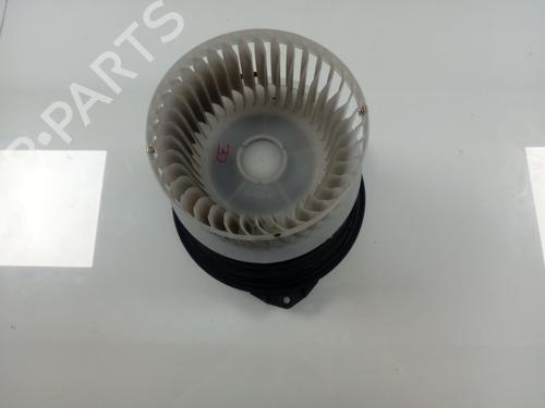 Used Heater blower motor TOYOTA COROLLA Saloon (_E21_) 1.6 VVTi (ZRE210) (122 hp) 17905730