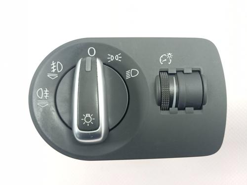 Used Headlight switch Headlight switch AUDI A1 Sportback (8XA, 8XF) 1.6 TDI (90 hp) 35788306 35788306