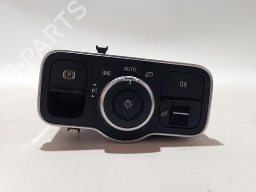 Used Headlight switch MERCEDES-BENZ GLA (H247) GLA 200 (247.787) (163 hp) 28031674