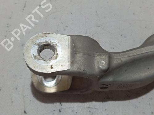 Højre bagtil bærearm TESLA MODEL Y (5YJY)  | BP29724090M15 